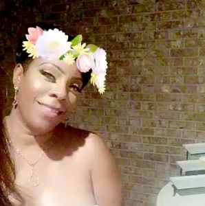 Meet your Posher, Denise